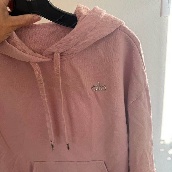 ALO Ballet Pink Accolade Sweatshirt - Picture 4 of 14